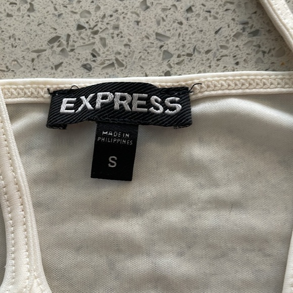 Express size small 2 pack tanks. Ivory and black - Picture 5 of 7
